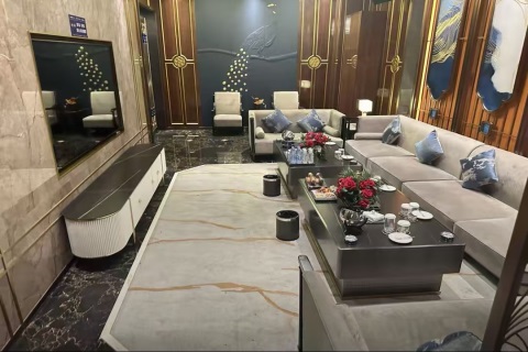 阿克苏夜场招聘,阿克苏商务KTV,前景广阔职场,遨游浩瀚大海洋